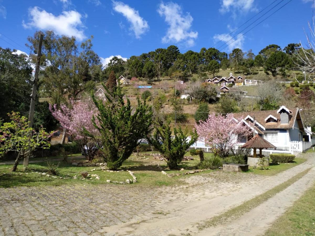 Pensão Colonia Saa Campos do Jordão