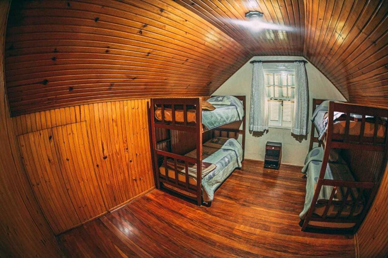 Pensão Colonia Saa Campos do Jordão